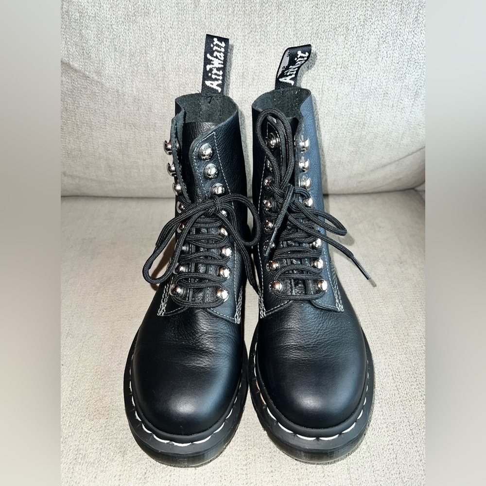 Dr. Martens Black Boots Women’s Size 6